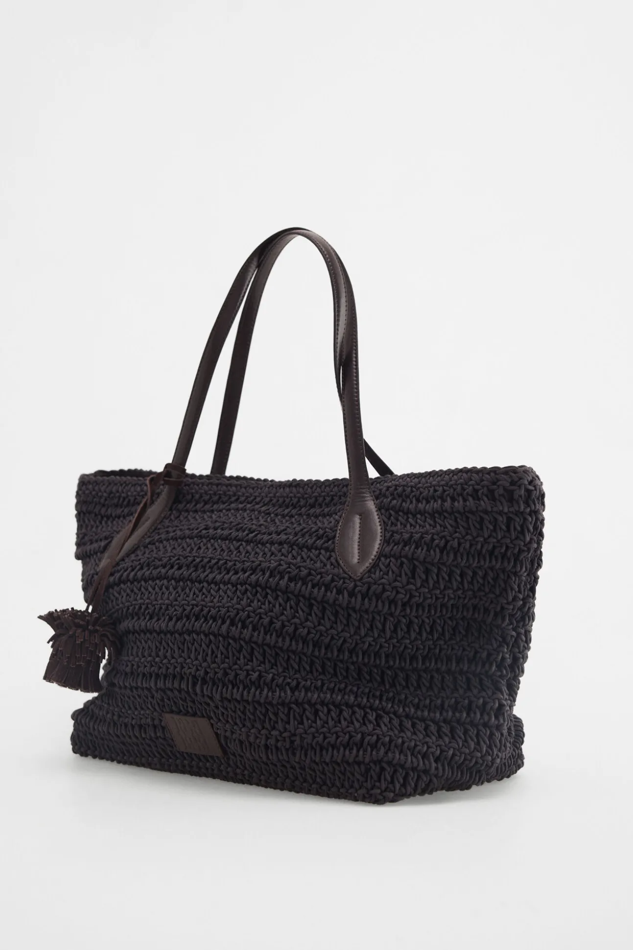 Mala tote bag em malha trançada