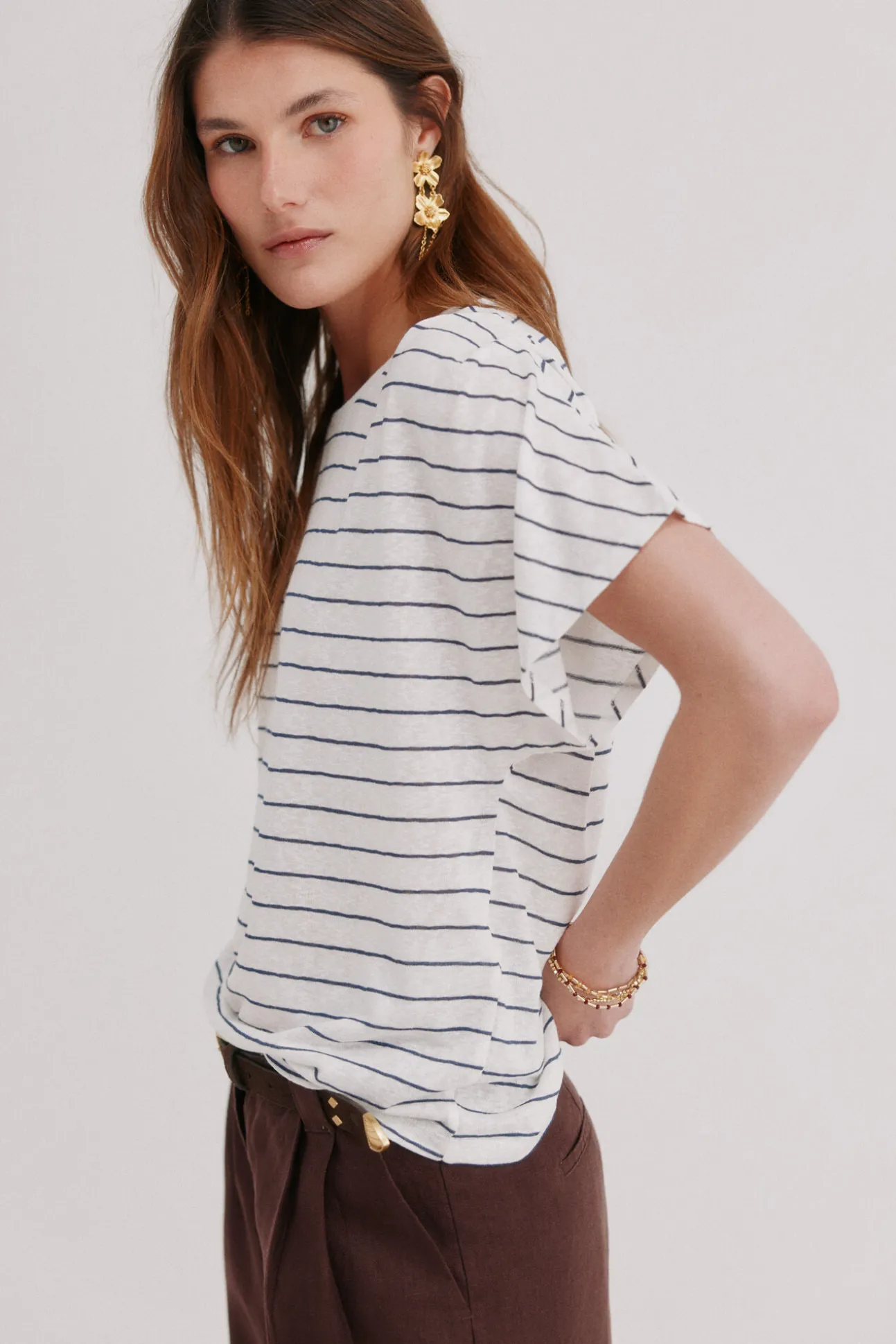 Mía. T-shirt de riscas