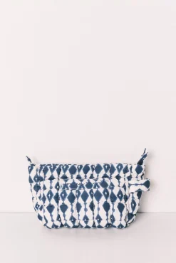 Necessaire acolchoado estampado azul