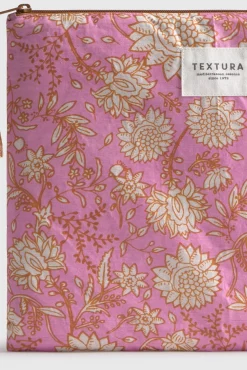 Necessaire em algodão floreado