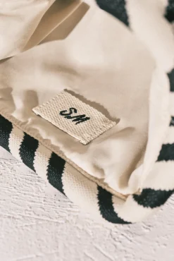 Necessaire média estampado zebra