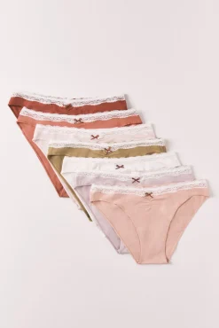Pack 7 cuecas clássicas em algodão lisas de renda