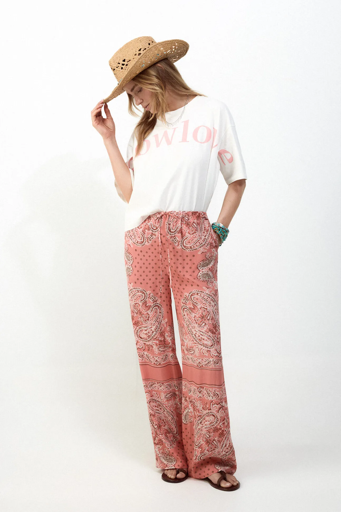Pantalón fluido estampado