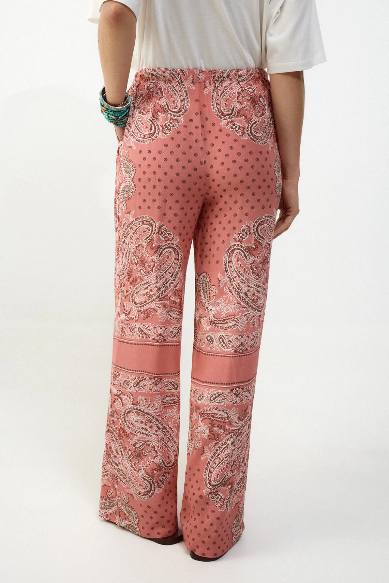 Pantalón fluido estampado