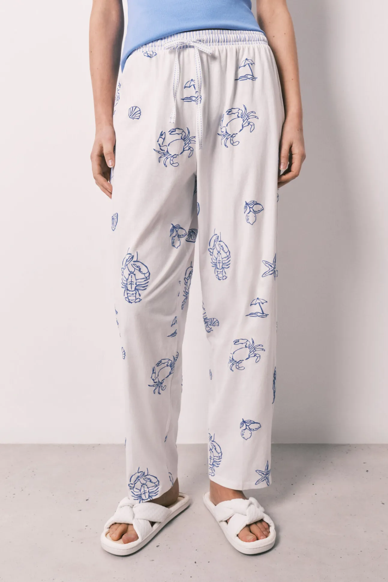 Pijama comprido de alças em algodão azul