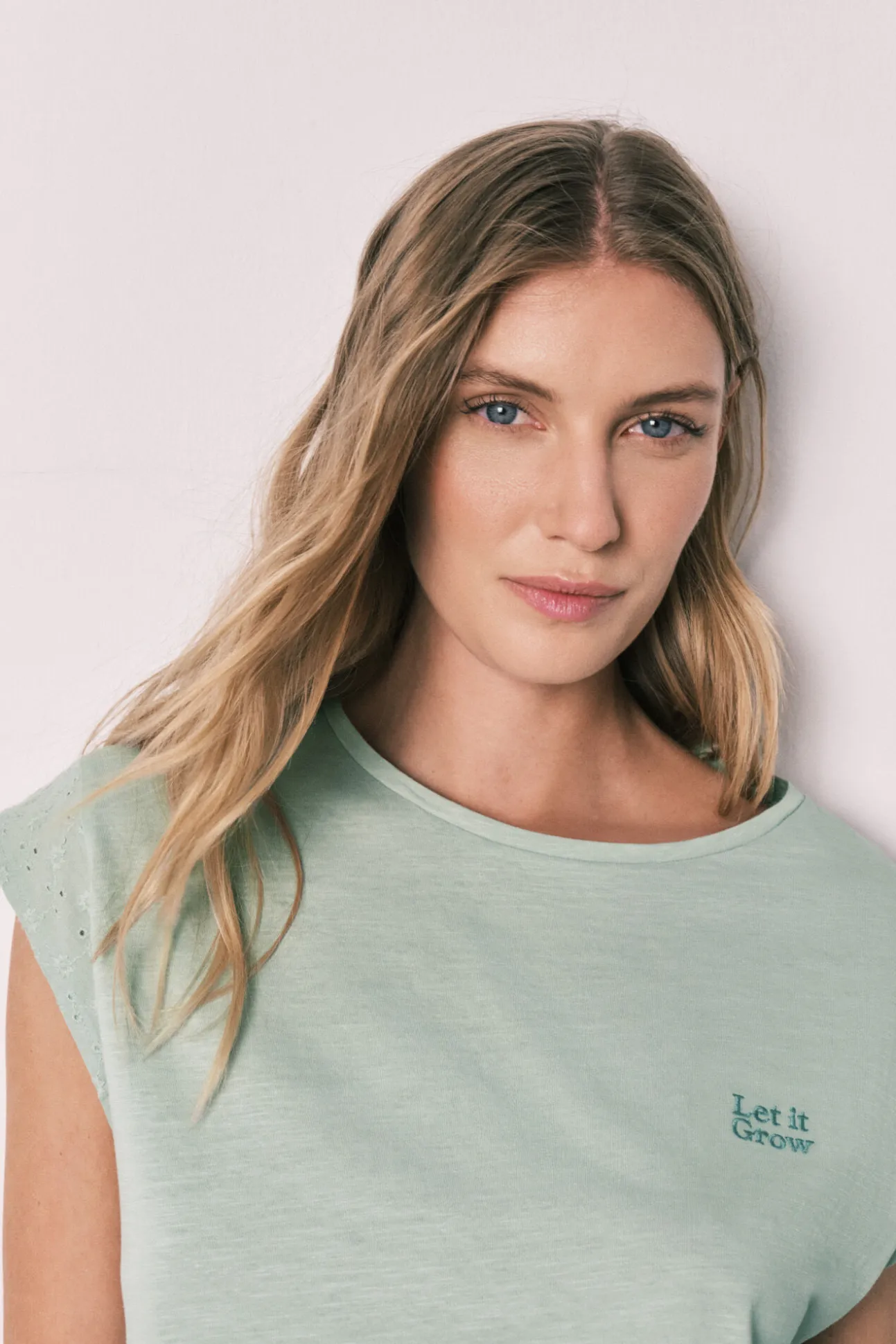 Pijama curto em algodão estampado verde