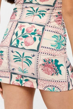 Saia estampada com abertura