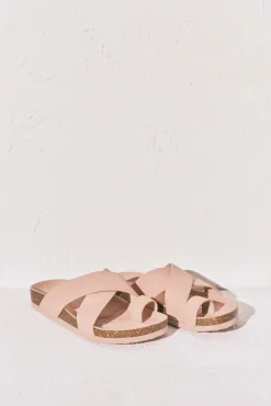 Sandália bio de tiras cruzadas rosa