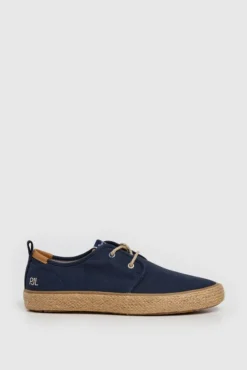 Sapatos clássicos de algodão