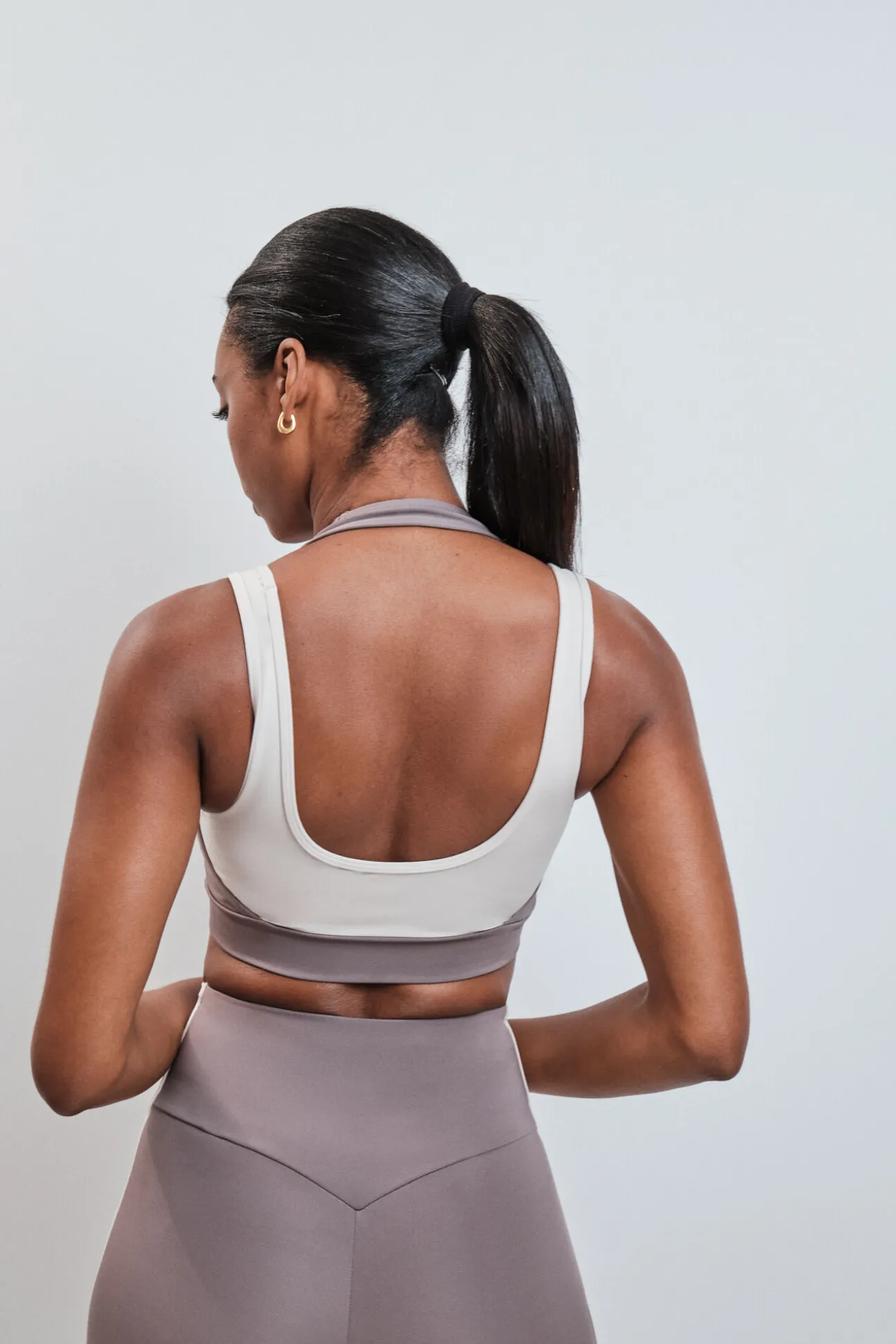 Soutien desportivo 4D Stretch sobreposição contraste marrom