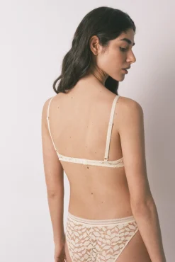 Soutien triangular NATURAL em renda bege