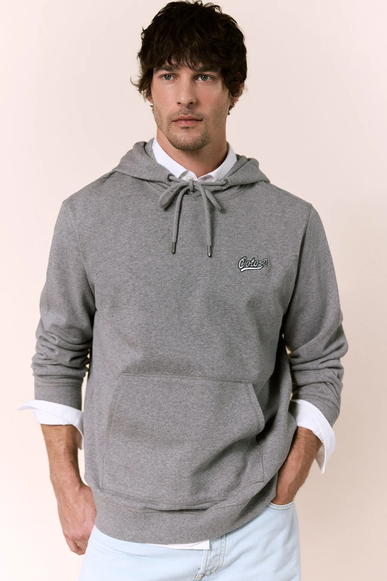 Sweatshirt com capuz