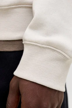 Sweatshirt com capuz em felpa suave