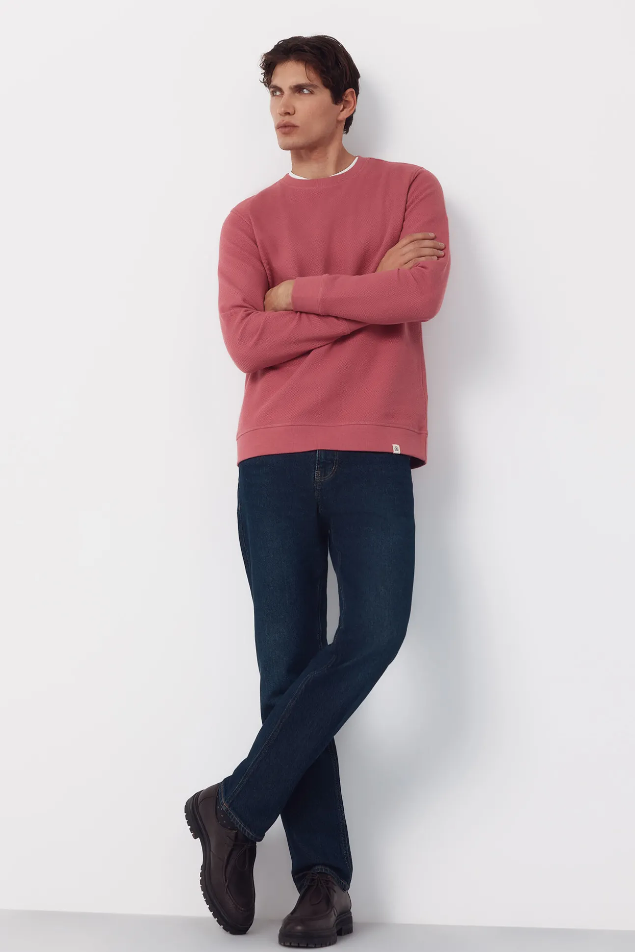 Sweatshirt estruturada com gola caixa