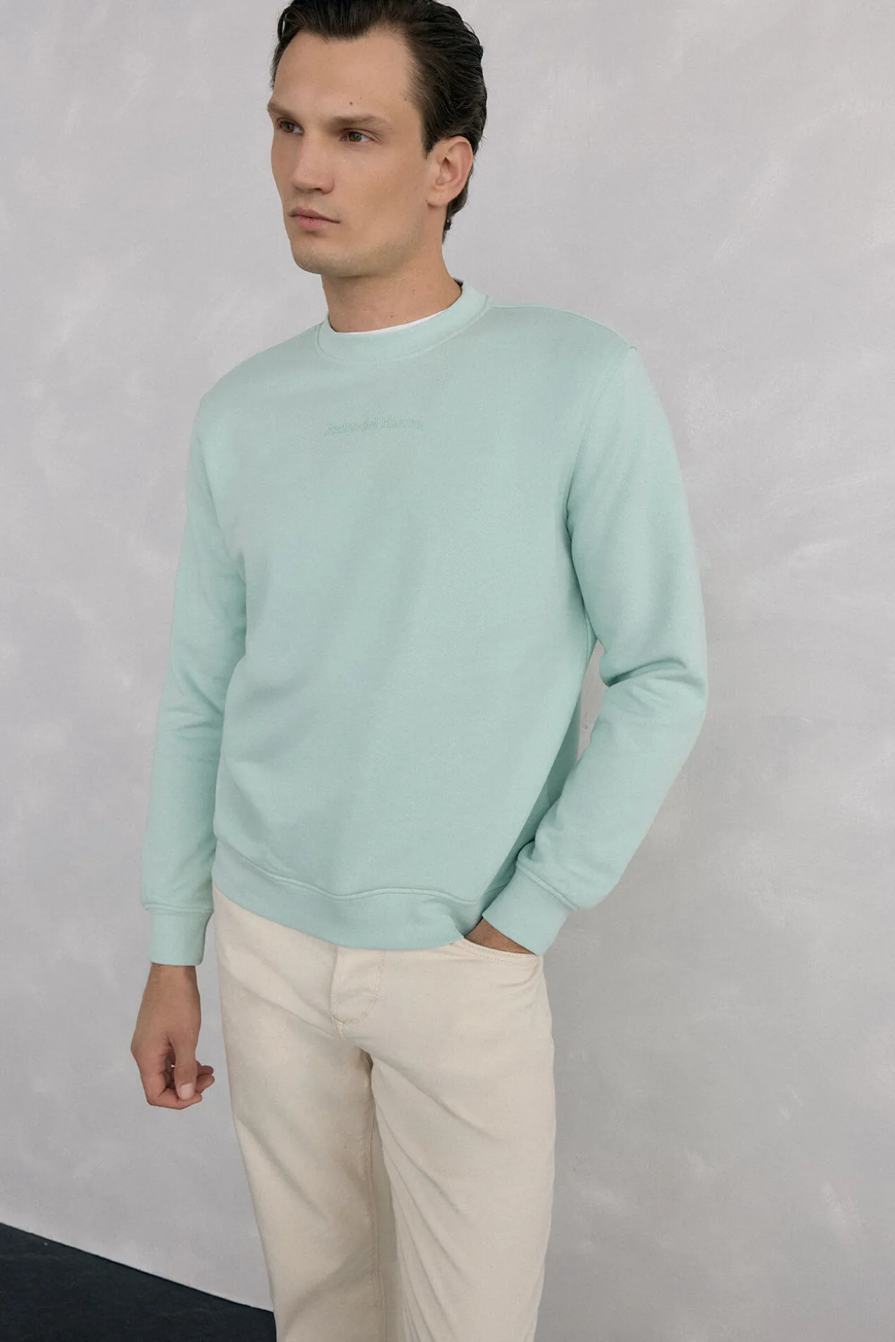 Sweatshirt gola caixa