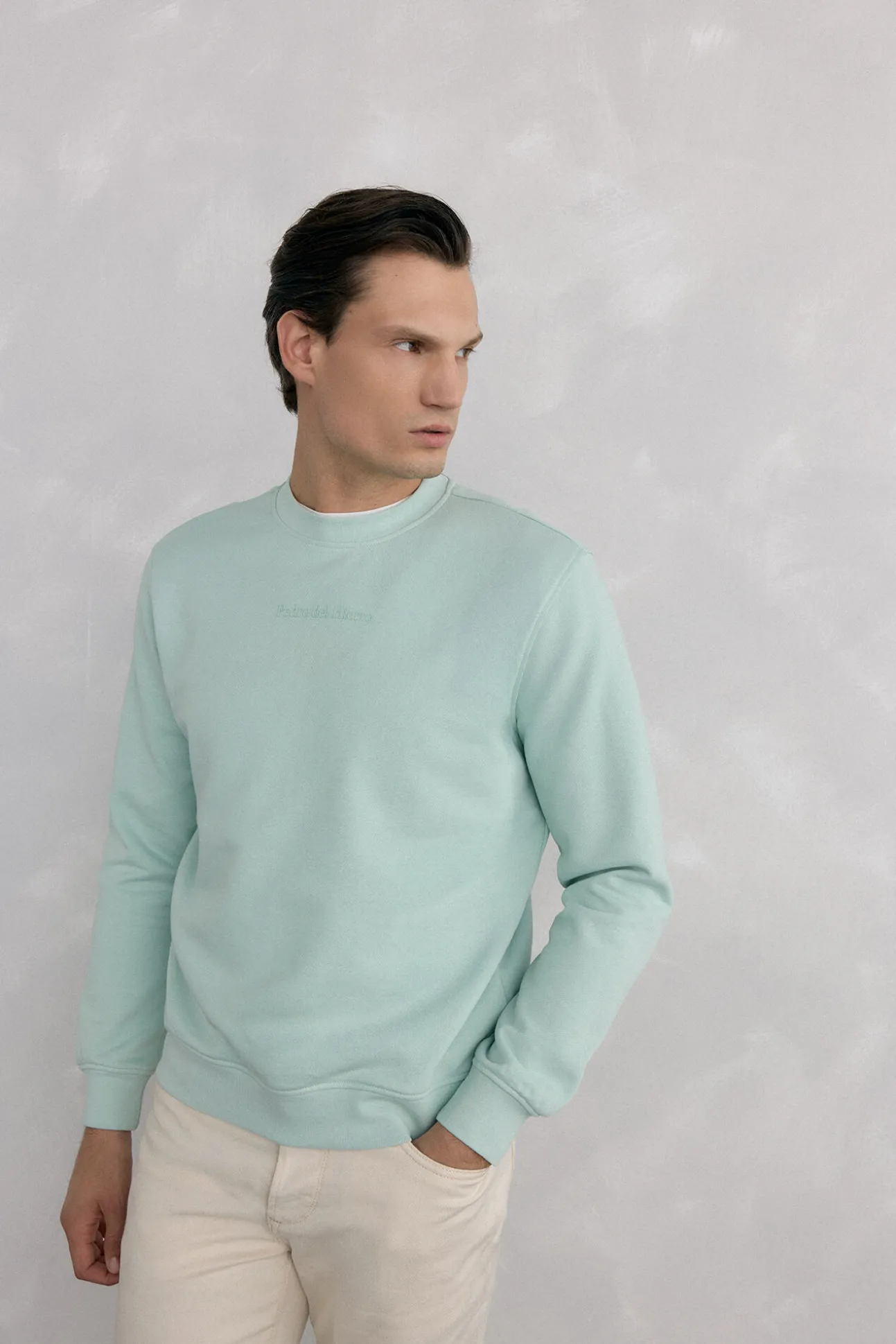 Sweatshirt gola caixa