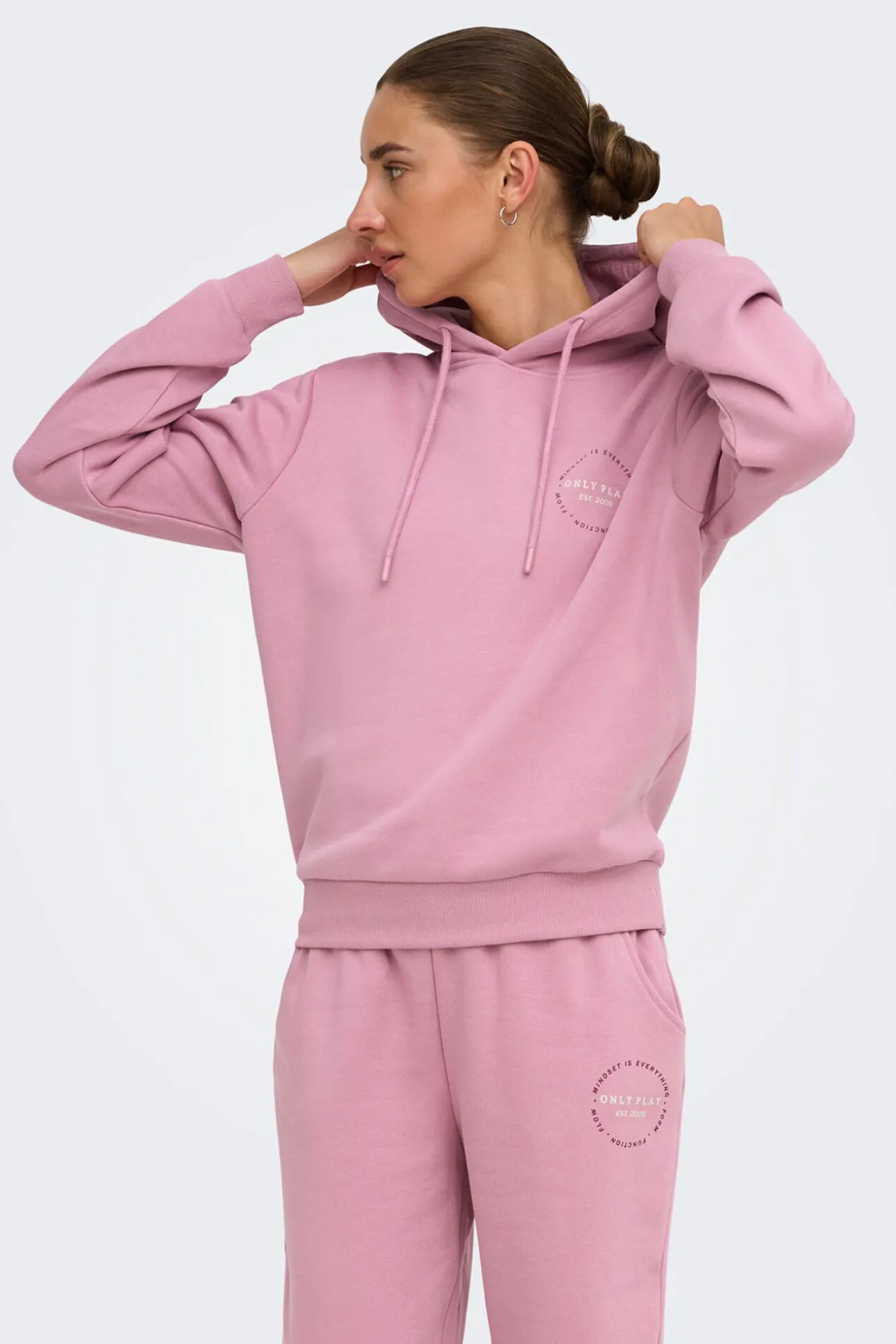 Sweatshirt com capuz