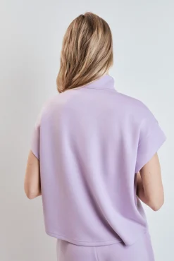 Sweatshirt manga curta em viscose suave lilás