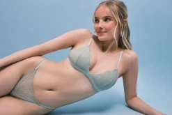 Tanga em renda floral verde