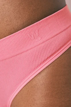 Tanga larga canelada sem costura coral