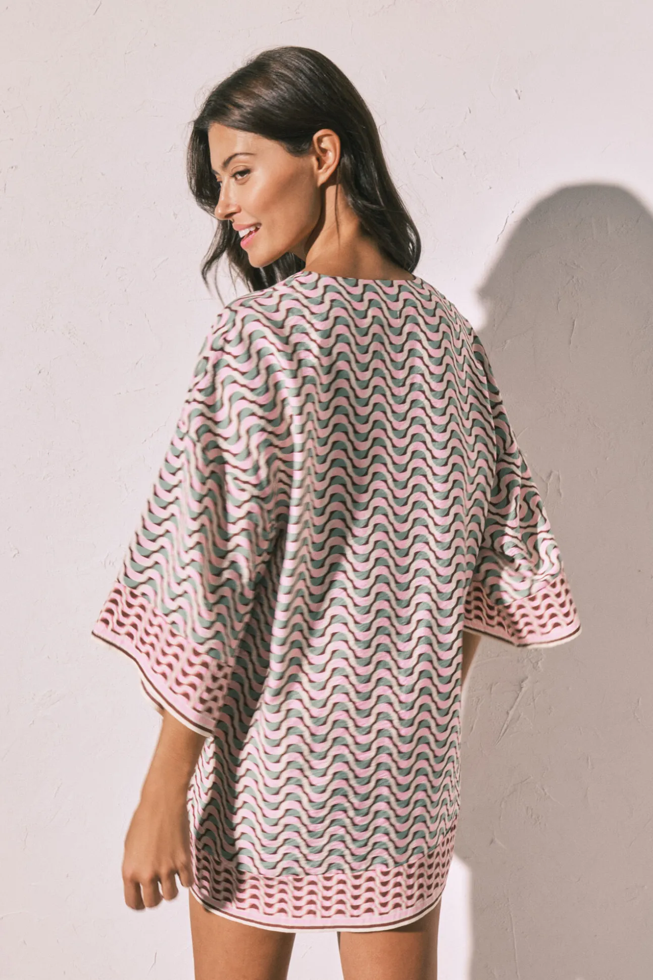 Túnica curta estampado geométrico