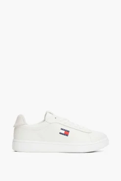 Tênis Tommy Jeans branco com logo da bandeira
