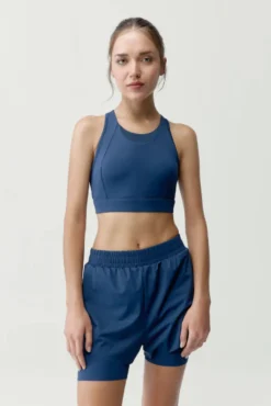 Top desportivo Bikila azul-marinho