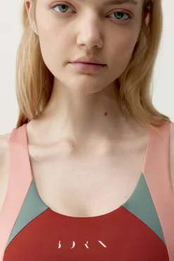 Top desportivo Darana vermelho coral/verde