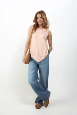 Top tirantes detalle blonda