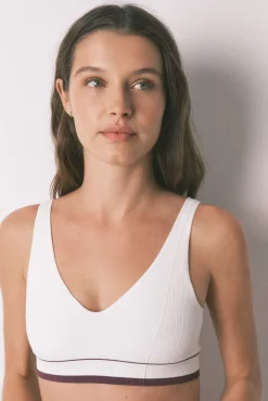 Top triangular sem costura LOVELY branco