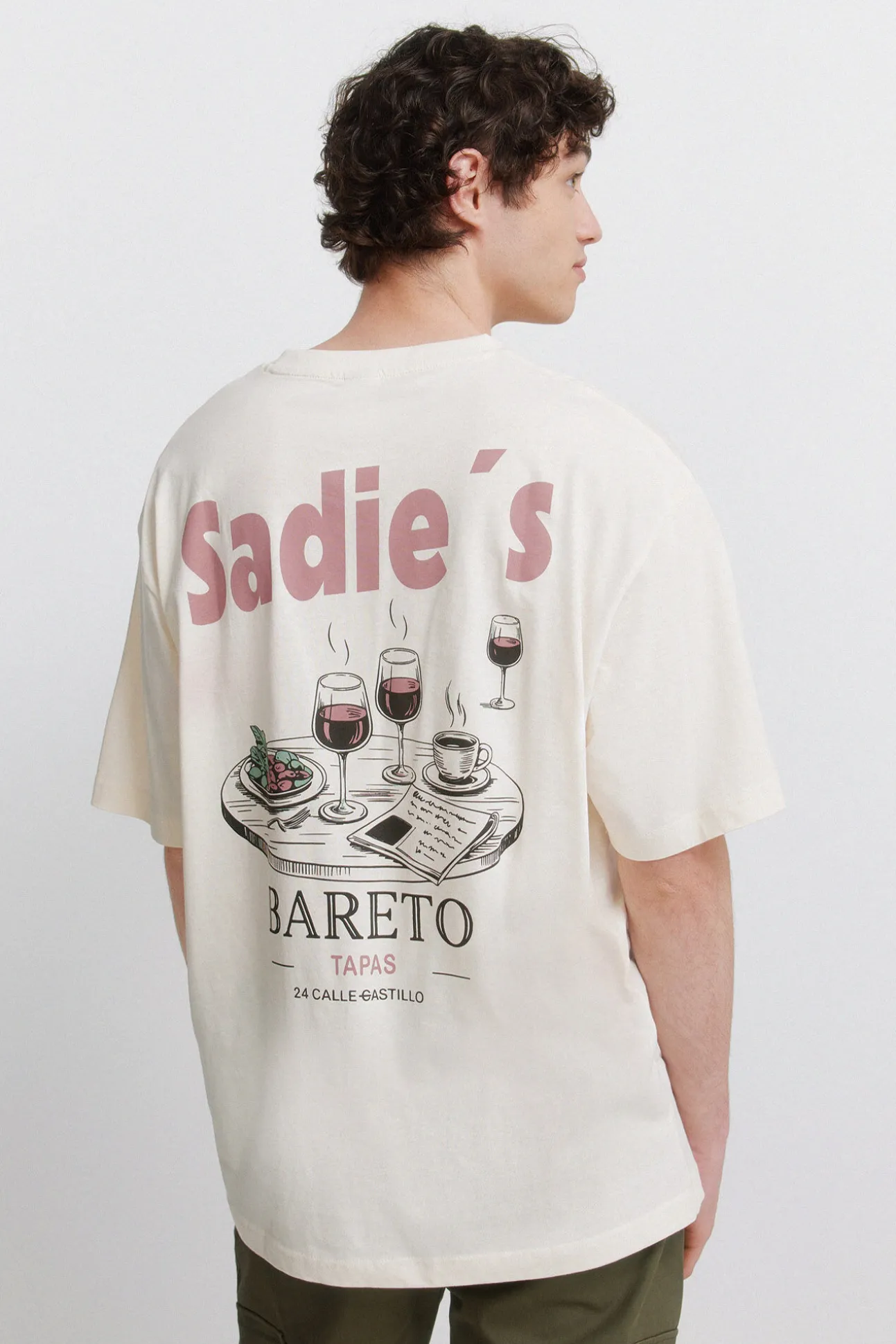T-shirt com estampado de bar