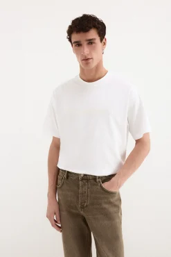 T-shirt com logo