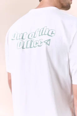 T-shirt com logo à frente e atrás