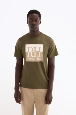 T-shirt com logo grande