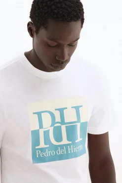 T-shirt com logo grande