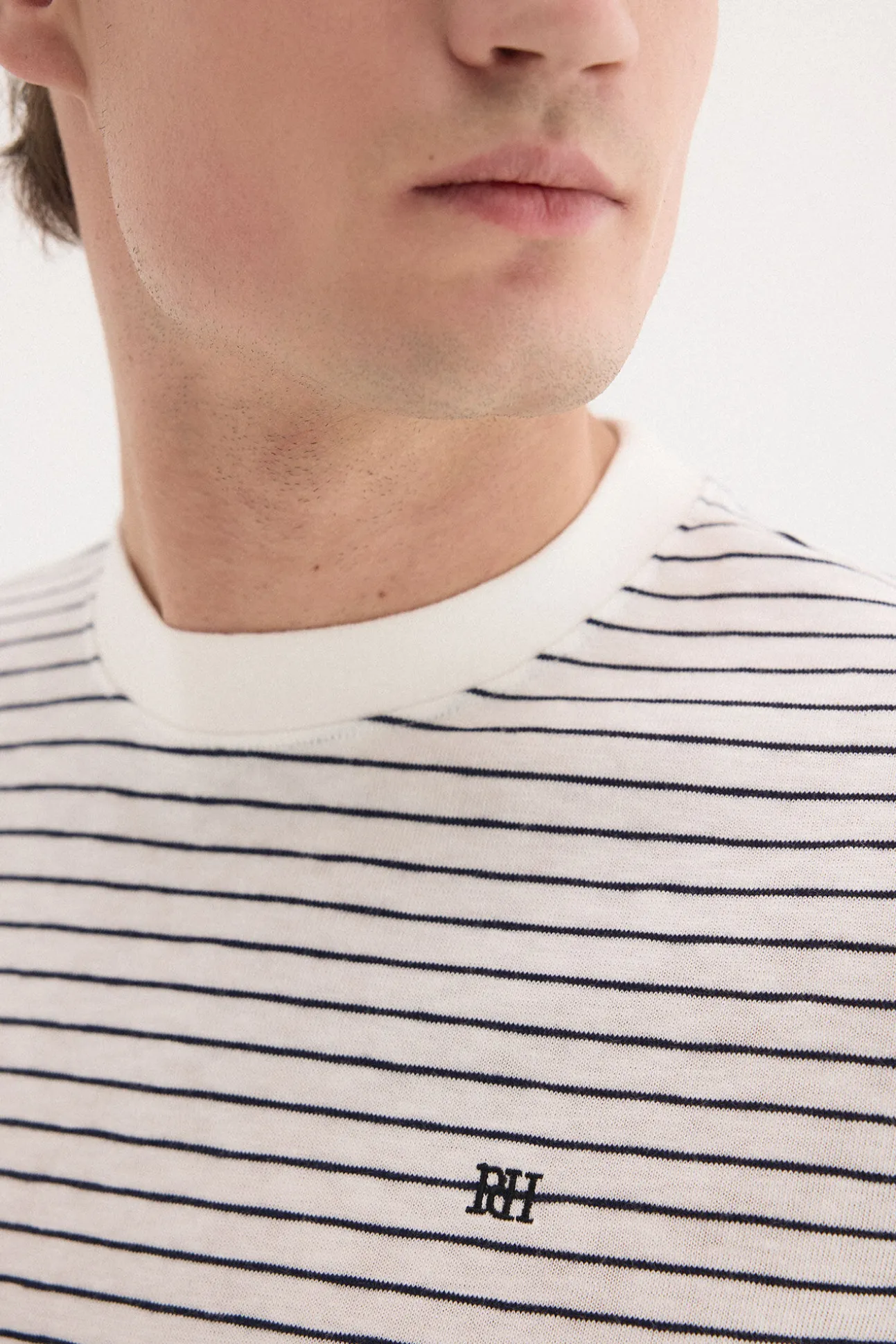 T-shirt de riscas