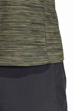 T-shirt desportiva Essentials