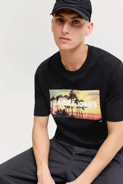 T-shirt em algodão estampada