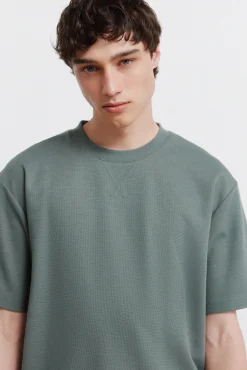 T-shirt em tecido waffle
