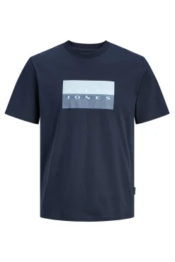 T-shirt logo