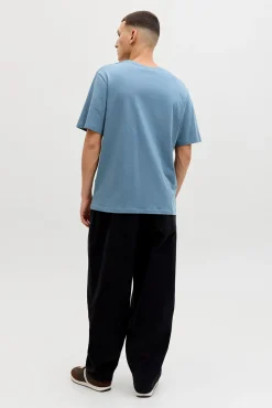 T-shirt regular bordada