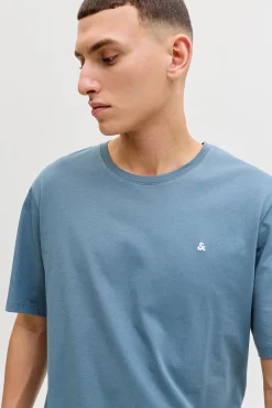 T-shirt regular bordada