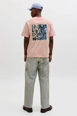 T-shirt regular com estampado nas costas