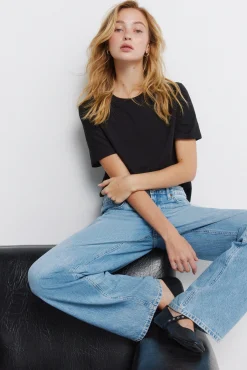 T-shirt básica em algodão