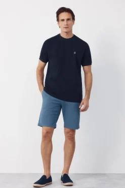 T-shirt básica em piqué