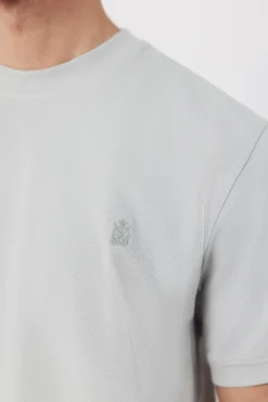 T-shirt básica em piqué