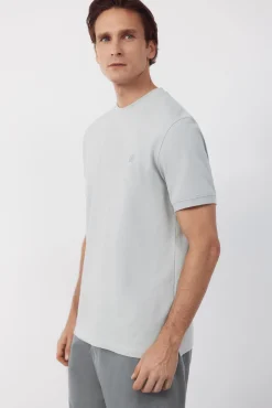 T-shirt básica em piqué