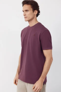 T-shirt básica em piqué