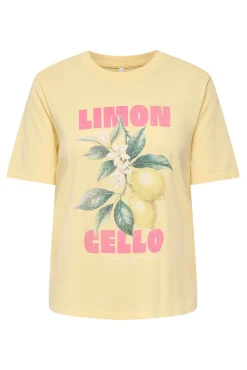 T-shirt com desenho na frente