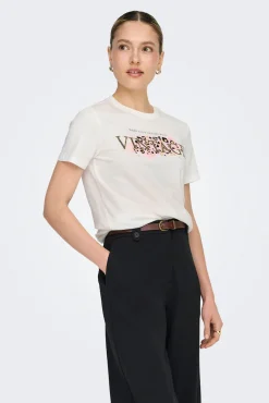 T-shirt com desenho na frente